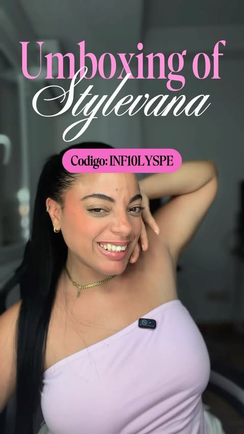 Instagram post by @lyaspace_ for Stylevana. Caption reads: [...] de los productos que me mandaron de....