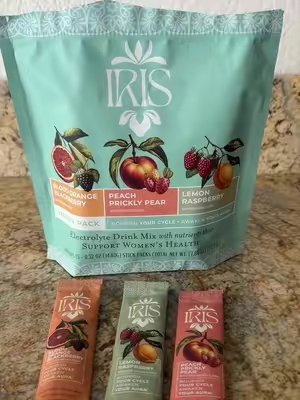 TikTok post by @linda_delgado0 for Iris Nutrition. Caption reads: [...] #nutrients #tiktokshopfinds @Iris Nutrition.