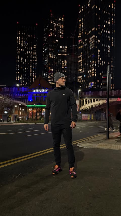 Instagram post by @tomc.fit for Montirex. Caption reads: [...] the City after dark with @montirex....