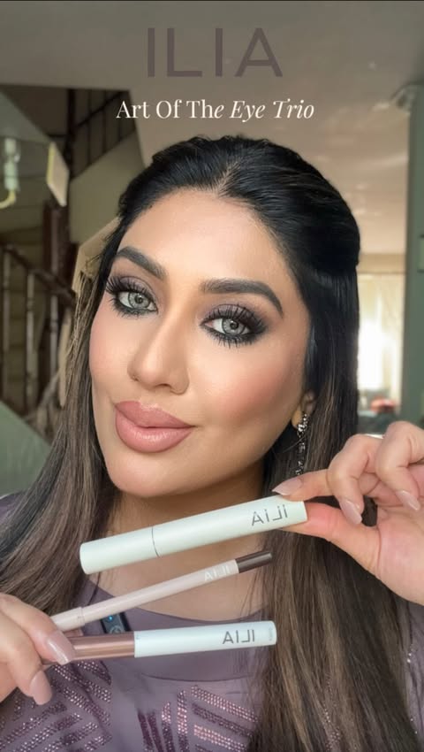 Instagram post by @munaproartistry for ILIA. Caption reads: Gifted by ILIA Beauty 🤍✨ As a professional makeup....