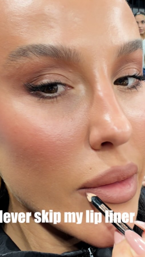 Instagram post by @hazalocal for Dior. Caption reads: [...] @anastasiabeverlyhills Deep Taupe Allık Dior....