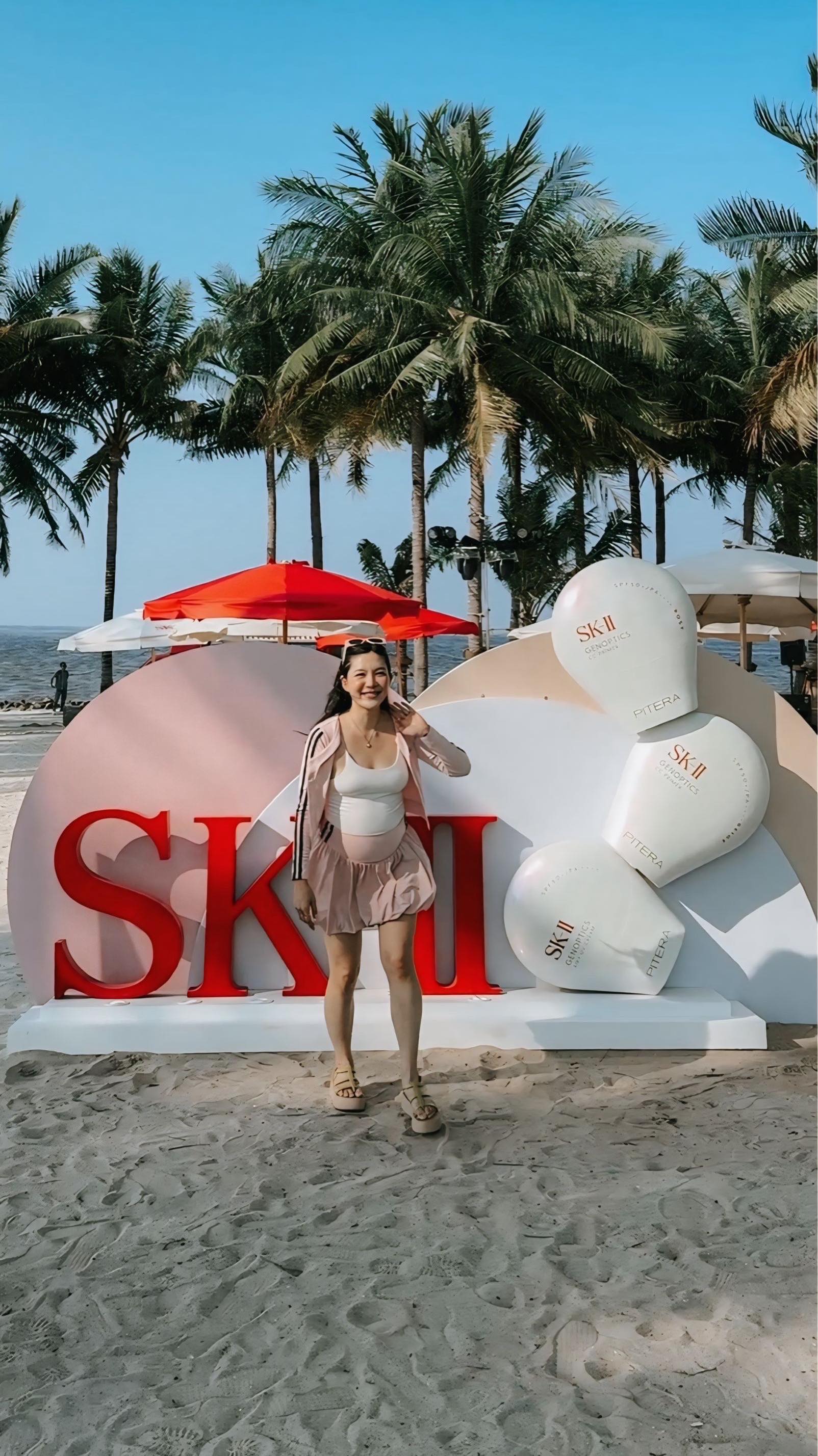 Instagram post by @michimomo for SK-II. Caption reads: The perfect “no make up” make up essential?....