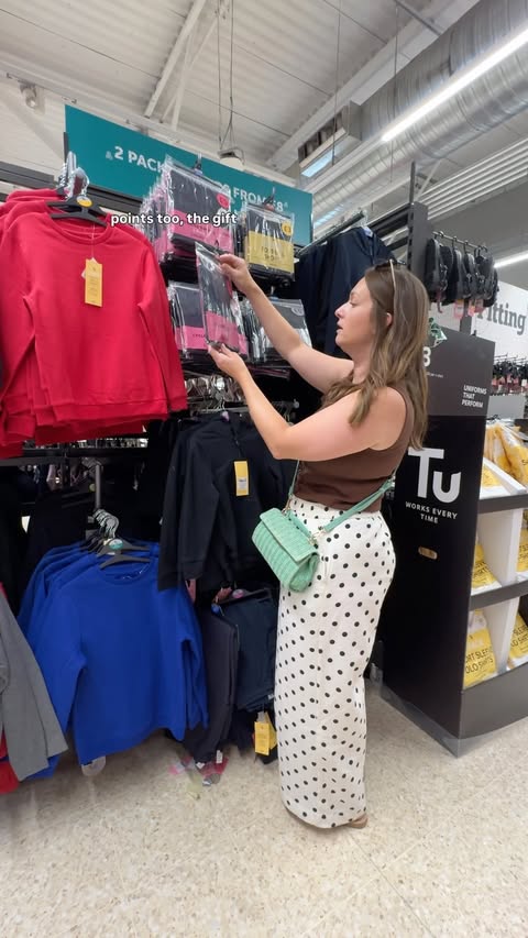 Instagram post by @_moneysavingamy for JamDoughnut. Caption reads: [...] on your first gift card purchase on....