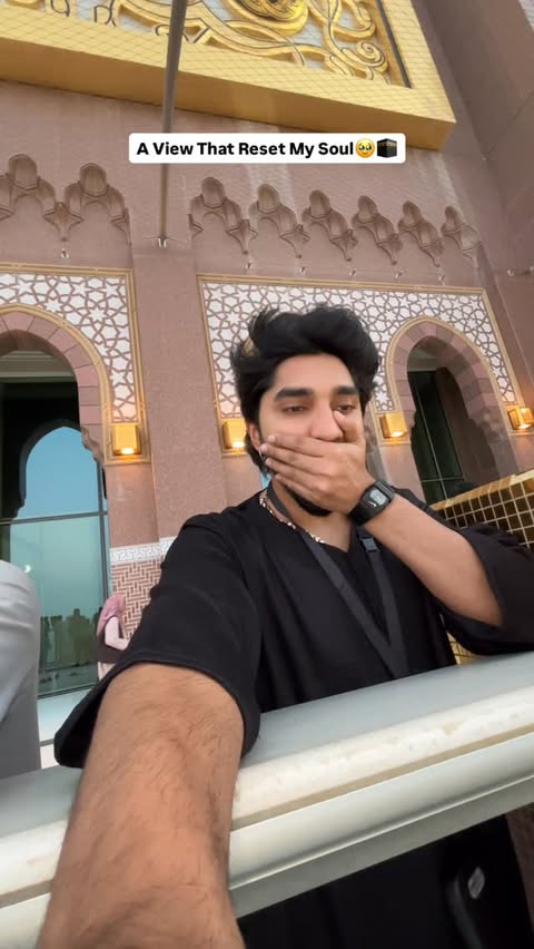 Instagram post by @alfeshh for Visit Saudi. Caption reads: Best view of my life😭😍
@visitsaudi #visitsaudi.