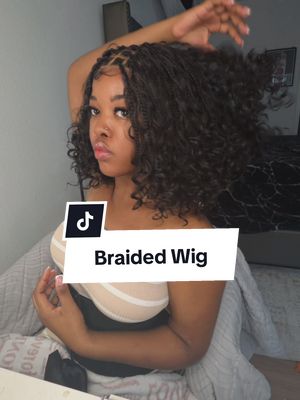TikTok post by @goddessflore for Frodio Hair. Caption reads: the cutest wig everr 😍@FRODIO.