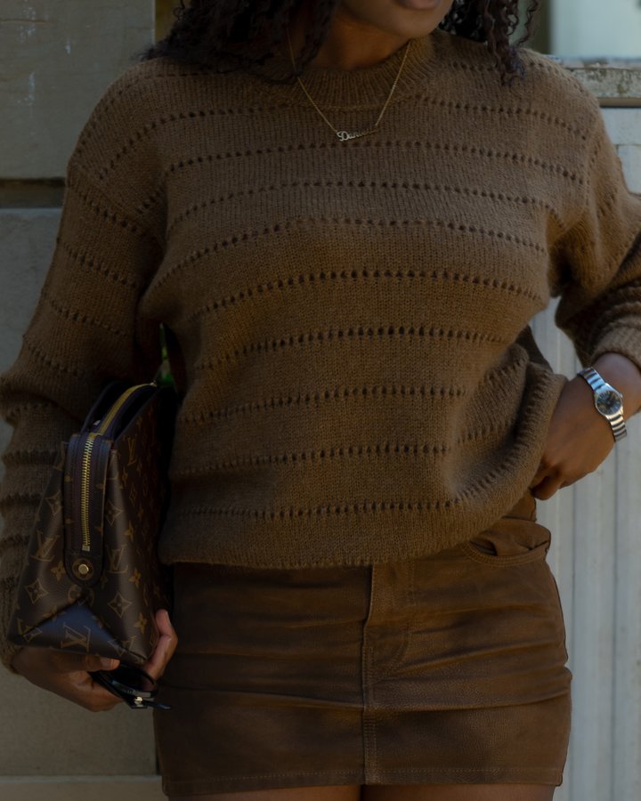 Instagram post by @dizeudaniele for ISABEL MARANT. Caption reads: [...] setting the mood for autumn 🍂 @isabelmarant.