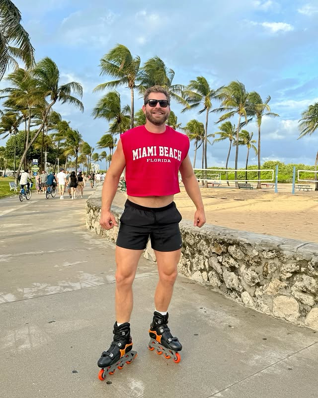 Instagram post by @jaymesv for American Airlines. Caption reads: Miami trip via @americanair to get in beach time....