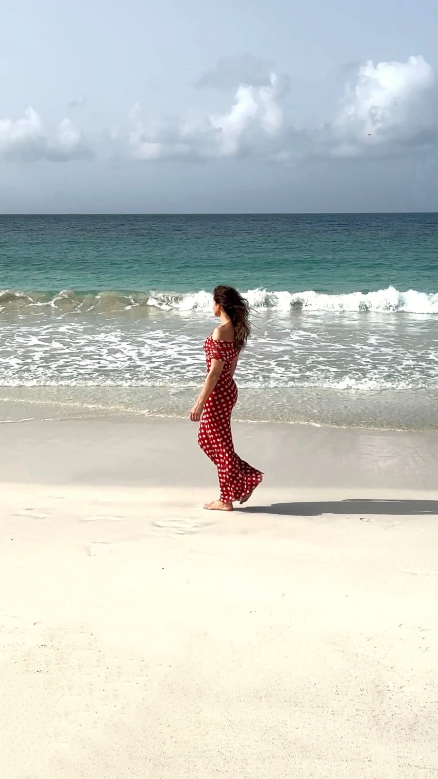 Instagram post by @riva_g_ for Discover Puerto Rico. Caption reads: Things that bring me calm & joy 🌊❤️
Whenever I’m....