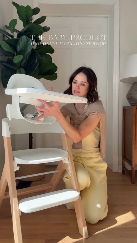 Instagram post by @thehalliescene for Mockingbird. Caption reads: the BEST high chair - the @hello_mockingbird 💛....