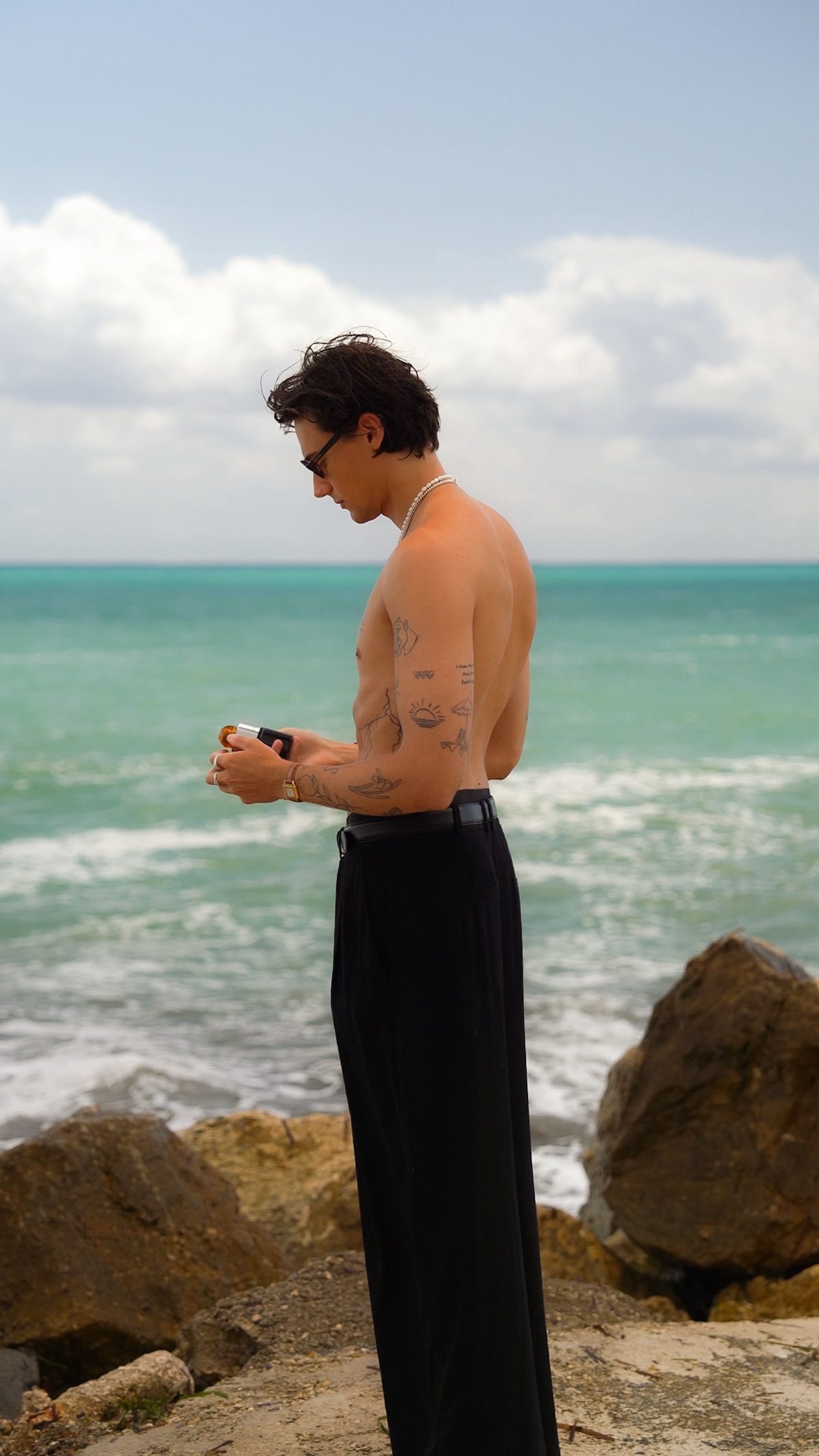 Instagram post by @isaachudson for Molton Brown. Caption reads: Golden days with @moltonbrown ’s Mesmerising Oudh....