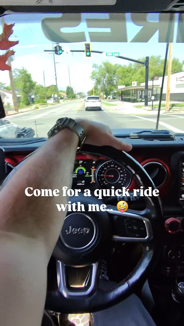 Instagram post by @jeepbruh_jlur for Renogy. Caption reads: Cruisin' to the mall, no big deal... 🤪 Who else....
