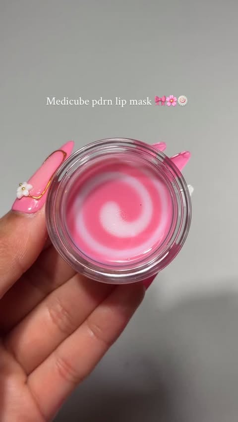 Instagram post by @sairasglam for YesStyle. Caption reads: Pink Wednesday 🎀🌸🍥

Happy Pink Wednesday 🍥....