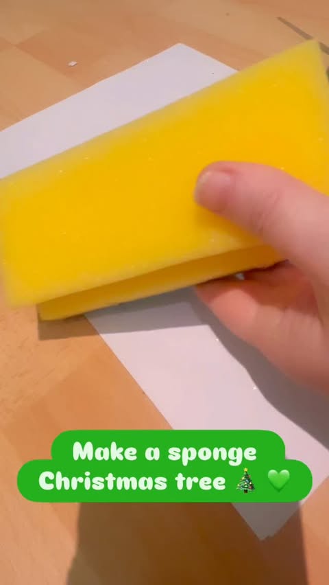 Instagram post by @arts.and.crafts.with.jess for Baker Ross. Caption reads: Make a sponge Christmas tree with us 💚

This was....