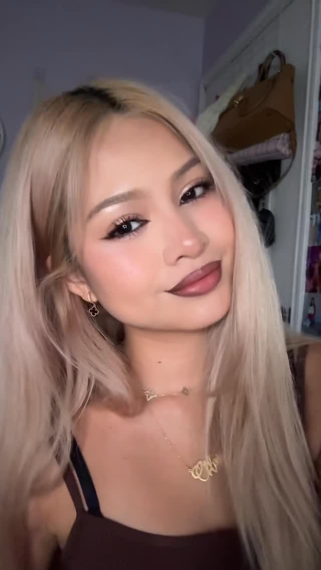 Instagram post by @cczuleighka for DearDahlia. Caption reads: Makeup used from @deardahlia_beauty 
- liquid....