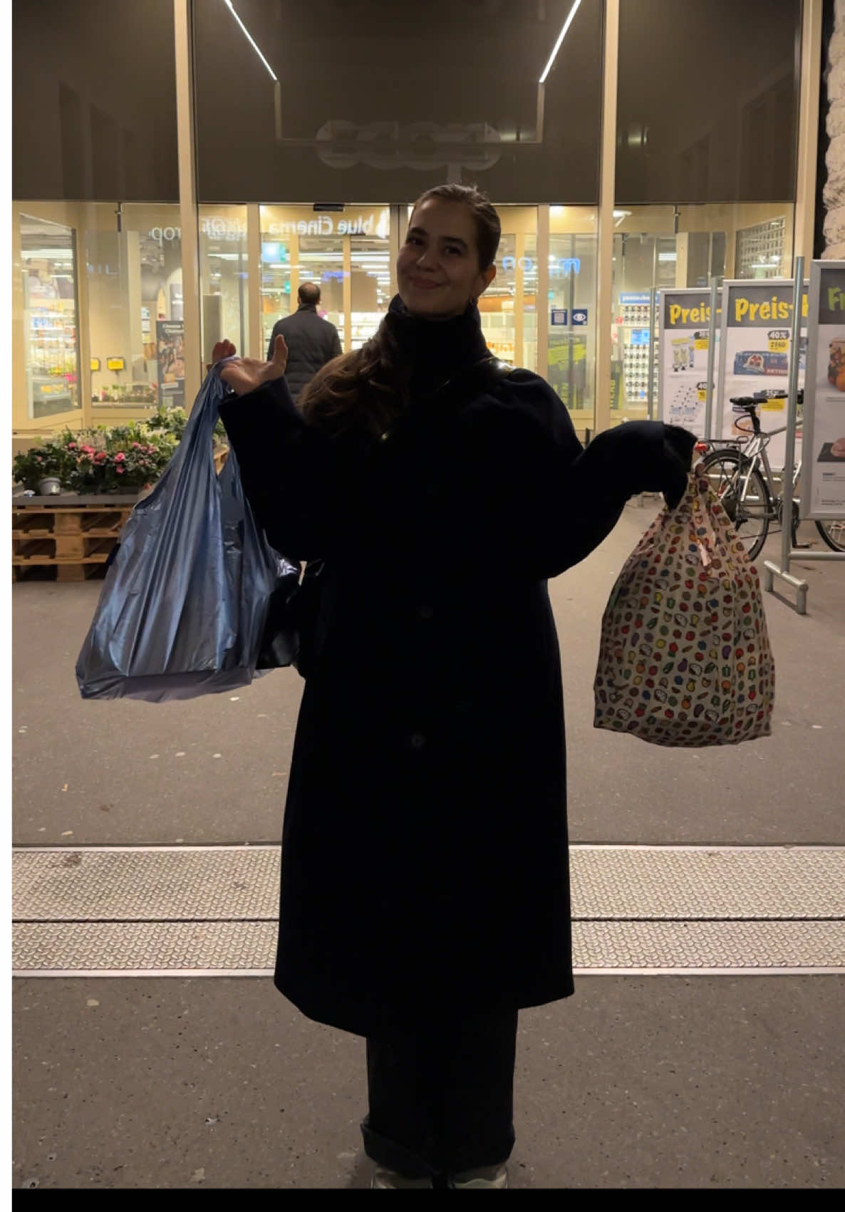 TikTok post by @celenovela for COOP. Caption reads: Veganuary + @Coop = ❤️ Besser goht's nid. Und mit....