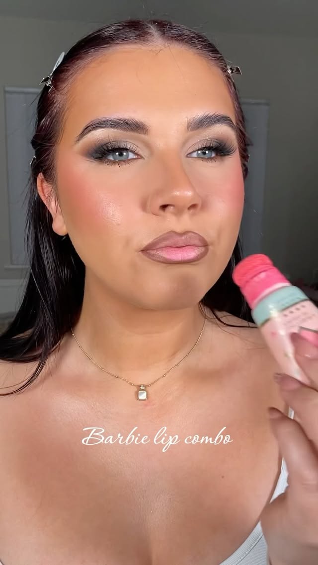 Instagram post by @georgiesbeautystation for Doll Beauty. Caption reads: Pink lip combos have my heart 🩷 @__dollbeauty_....