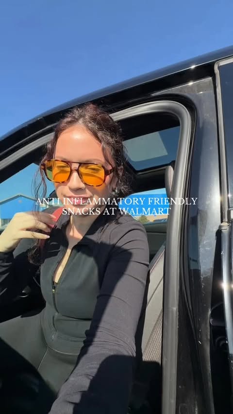 Instagram post by @ninablifestyle for Siete Foods. Caption reads: [...] #glutenfree #figpartner @sietefoods....