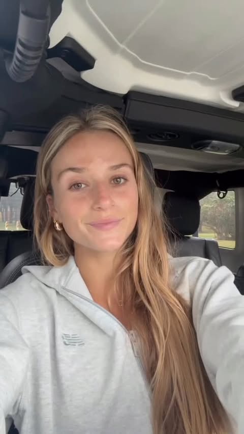 Instagram post by @kate.faasse for Facebook. Caption reads: [...] Click the link in bio and join the Facebook....