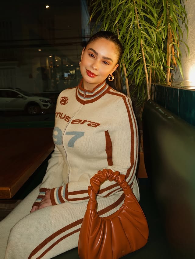 Instagram post by @manupaivaoficial for SHEIN. Caption reads: [...] encontrei na loja MUSERA da SHEIN!....