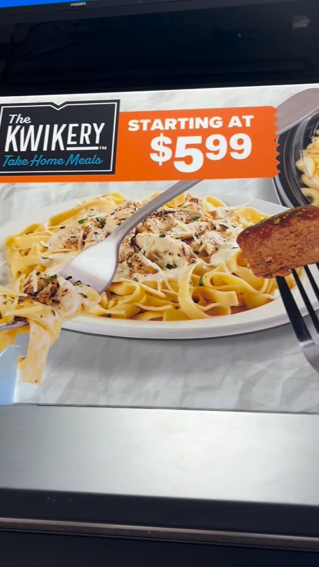 Instagram post by @kellywhipplee for Kwik Trip. Caption reads: [...] having no dinner is stopping to get a....