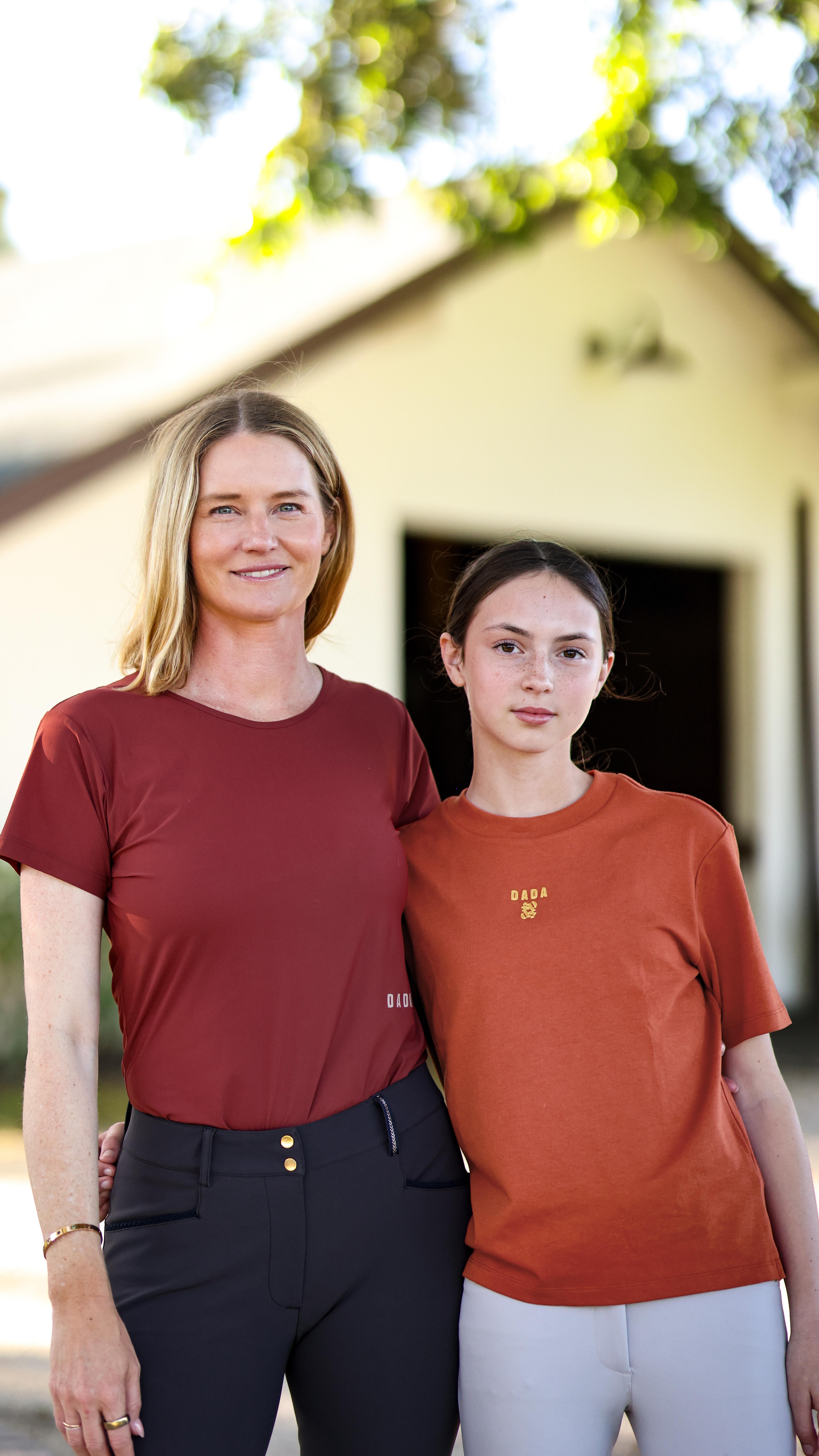 Instagram post by @alexawpessoa for Dada Sport. Caption reads: [...] saddle. 📹 @ibachmedia #DadaAmbassador....