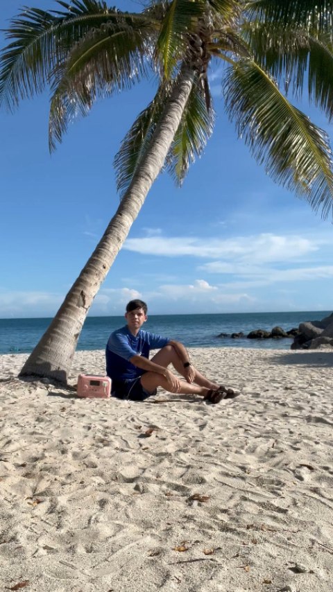 Instagram post by @cre8ive_tk for BLUETTI. Caption reads: Ever run out of power while relaxing on the beach?....