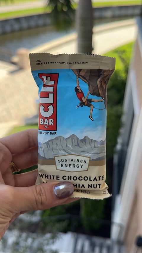 Instagram post by @donnatrana for CLIF BAR. Caption reads: #ClifBarPartner What I eat in a day realistic with....