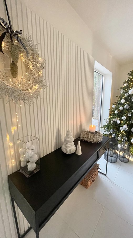 Instagram post by @carlyshomeandlifestyle_ for Layered Lounge. Caption reads: Who doesn’t love twinkly pretty lights at this....