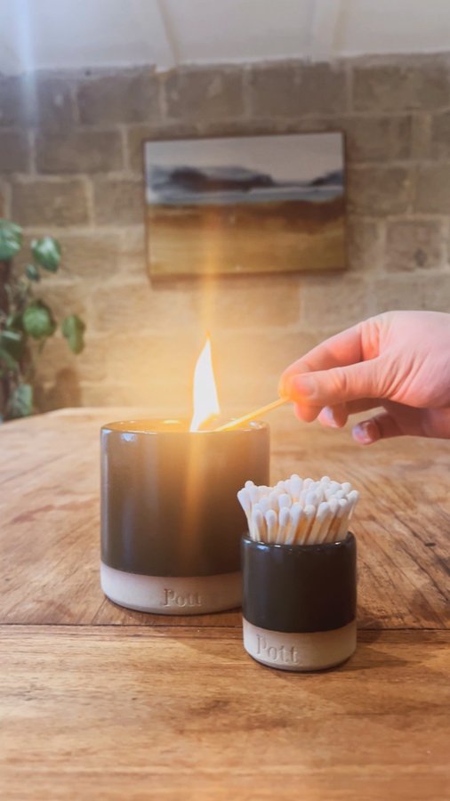 Instagram post by @rosieandthefarm for Pott Candles. Caption reads: [...] and an early Christmas gift from....