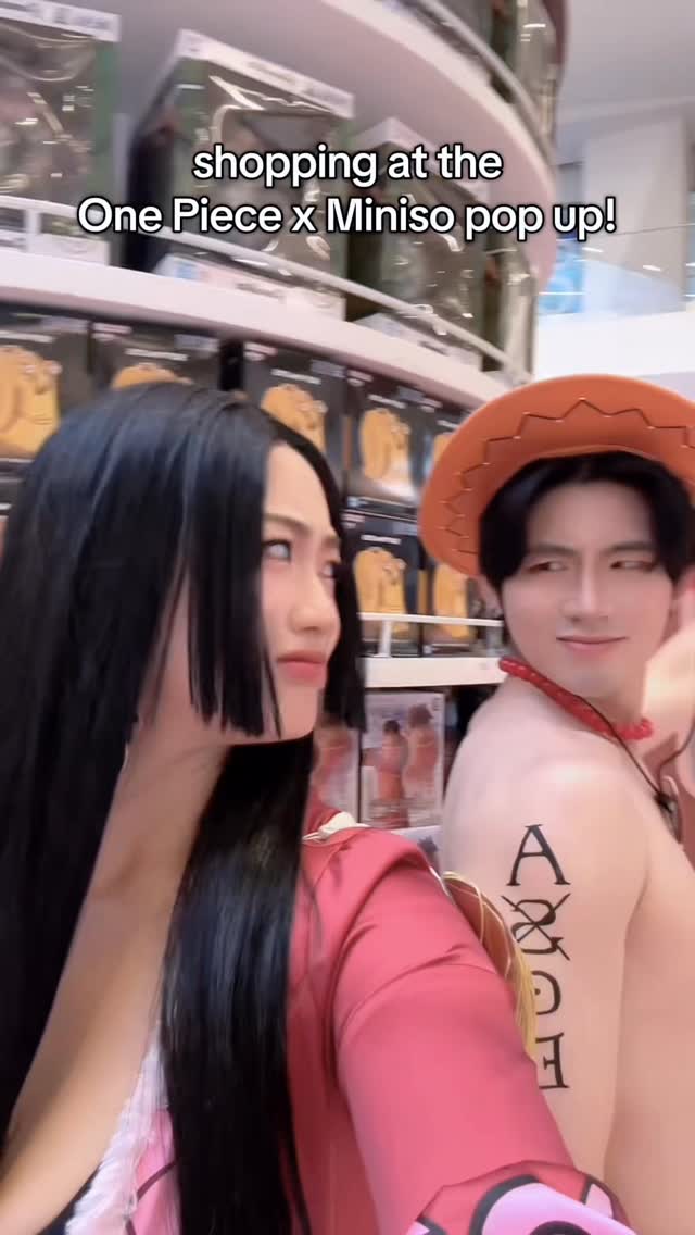 Instagram post by @ammeerrss for MINISO. Caption reads: I came to the @miniso.official x One Piece pop up....