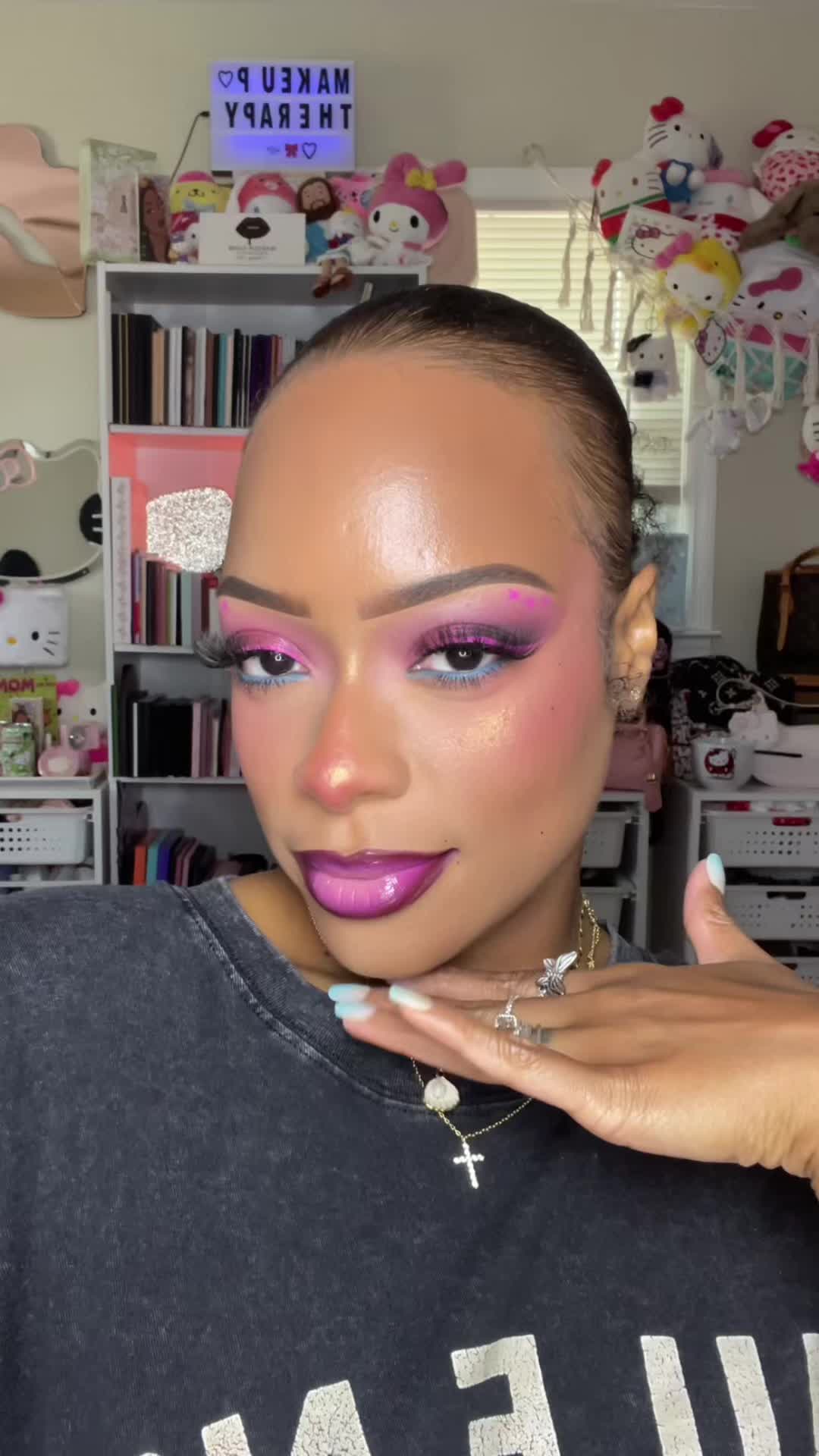 TikTok post by @thedestinynoel for Beauty Creations México. Caption reads: Let’s GLAM girl!! @Bloodlinebeauty....