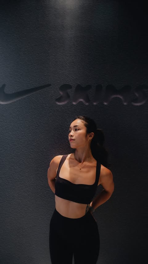Instagram post by @itzeugena for Nike Women. Caption reads: [...] Orchard, Nike Jewel or Nike.com/App....