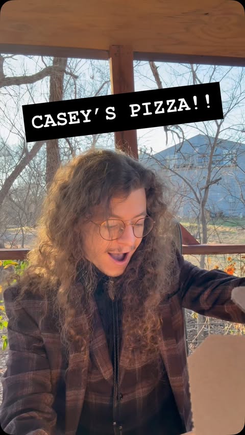 Instagram post by @ibelievethatwewillquinn for Casey’s. Caption reads: [...] Twisted Pepperoni Pizza at your local....