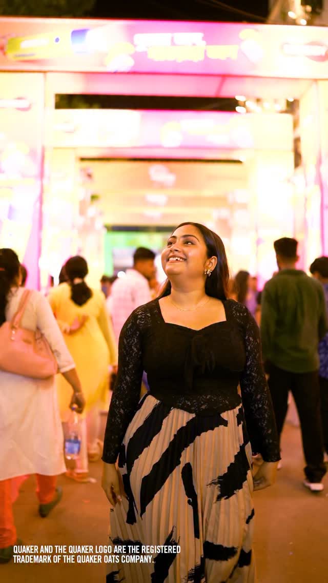 Instagram post by @das.shreyashree for Quaker Oats. Caption reads: Pujo is all about food, fun & festive vibes – and....