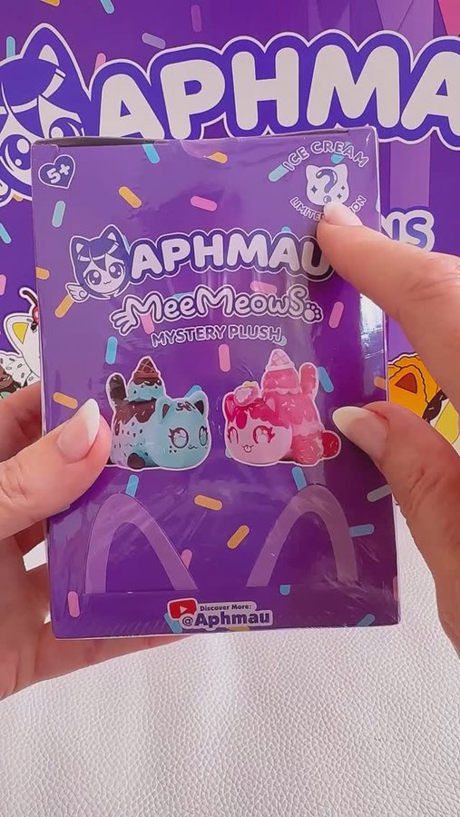 Instagram post by @vivizoneunboxed for Bonkers Toys. Caption reads: {AD} 😻 The newest Aphmau plushies are here, and I....