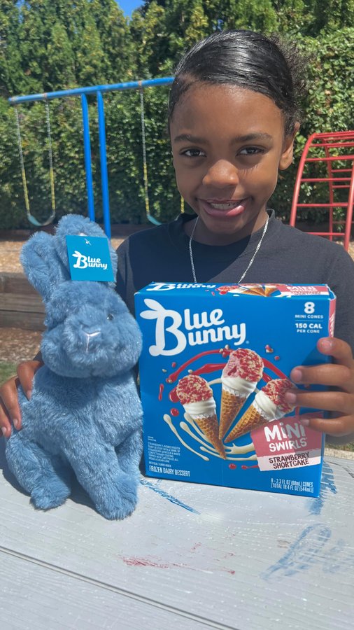 Instagram post by @kieran_renee_03 for Safeway. Caption reads: #gifted Today KieranRenee went to @safeway to shop....