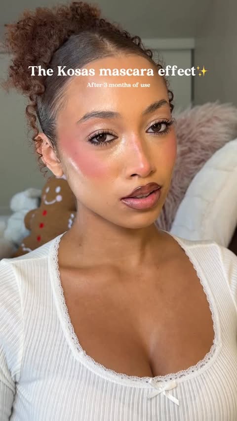 Instagram post by @jaylasteinn for Kosas. Caption reads: This is what happens when you use a mascara that’s....