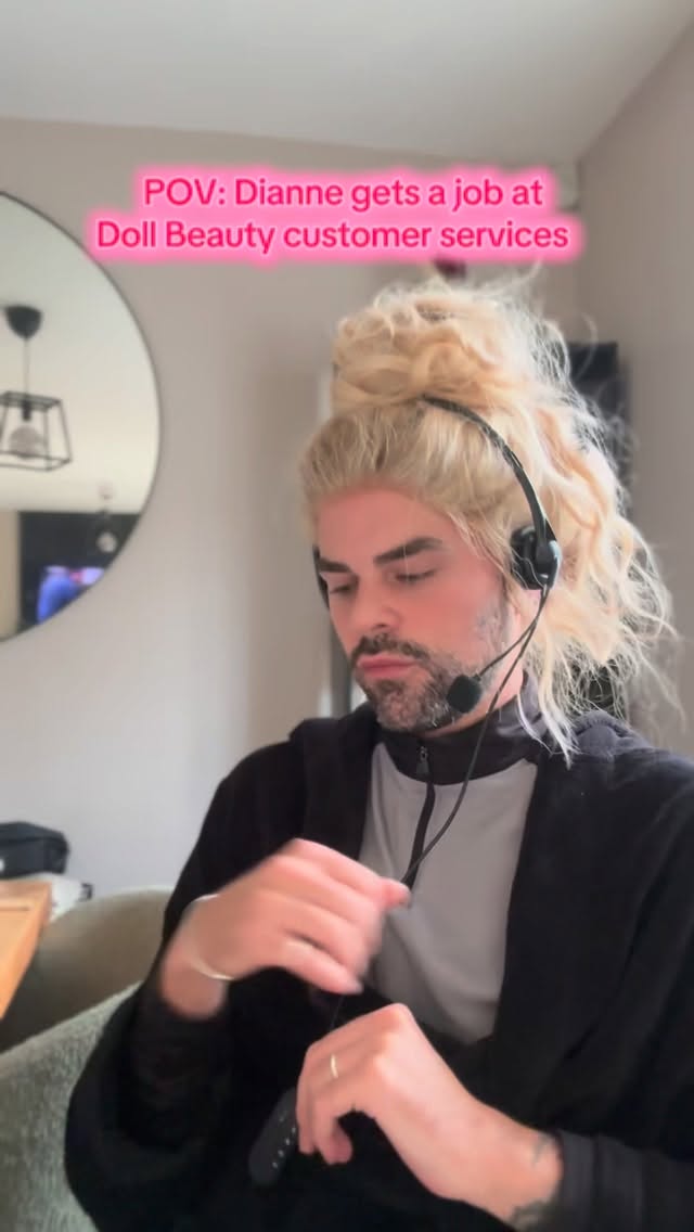 Instagram post by @whatstheteakeekee for Doll Beauty. Caption reads: @__dollbeauty_ some ppl will literally moan about....