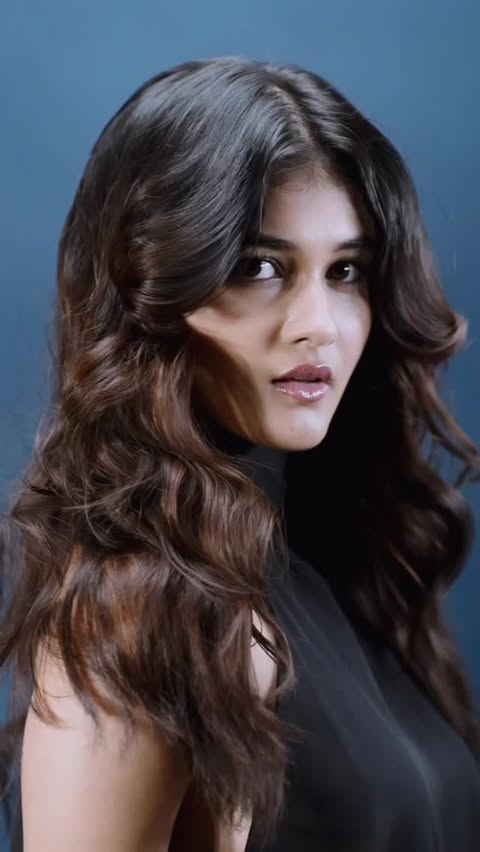 Instagram post by an influencer for TRESemmé India. Caption reads: When hydration becomes the main character.✨....