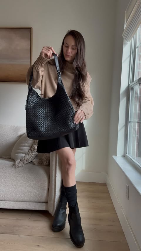 Instagram post by @kirstenalise for Latico Leathers. Caption reads: [...] the Isabel Leather Shoulder Bag by....