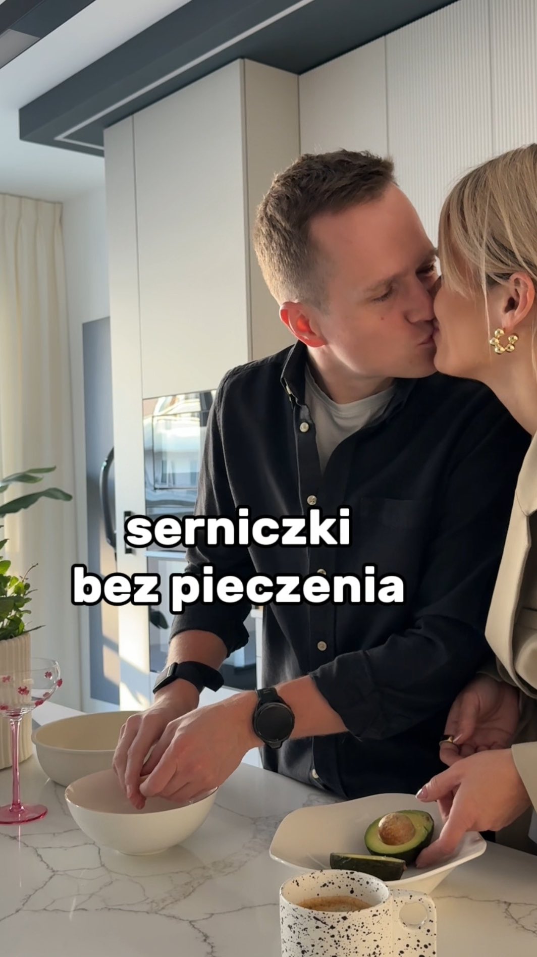 Instagram post by @onaciaglegotuje for Lidl Polska. Caption reads: [Współpraca reklamowa] z @lidlpolska 

💘....