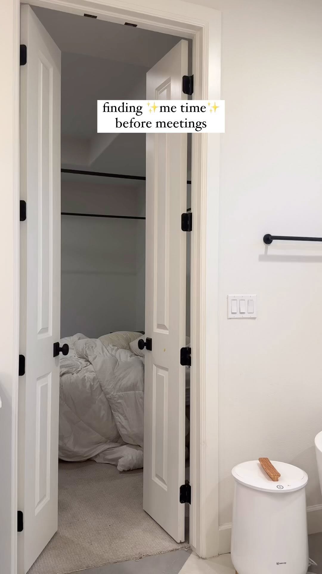 Instagram post by @thecorporatemama for Vitafusion. Caption reads: We’ve been back to school for months now, but I’m....