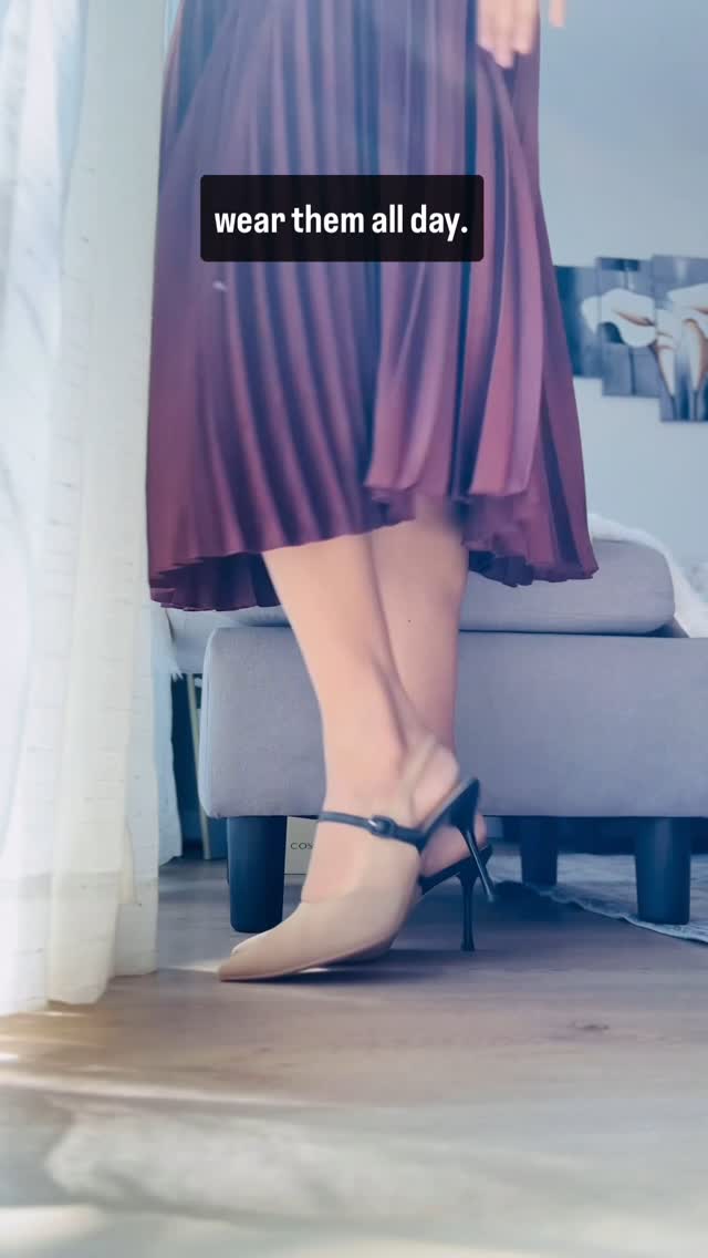 Instagram post by @shivna_saxena for Cosyisland. Caption reads: Who said heels can’t be comfy? 👠✨
These....