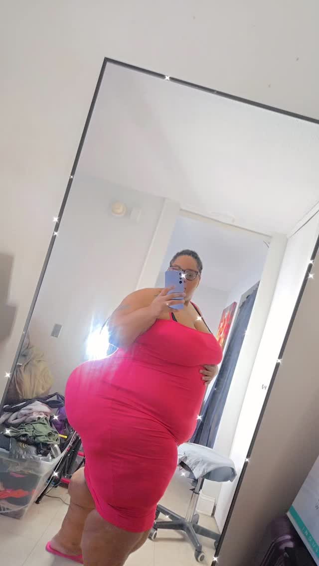 Instagram post by @nikkeiichevelle for REBDOLLS. Caption reads: So this dress and the green dress are both from....