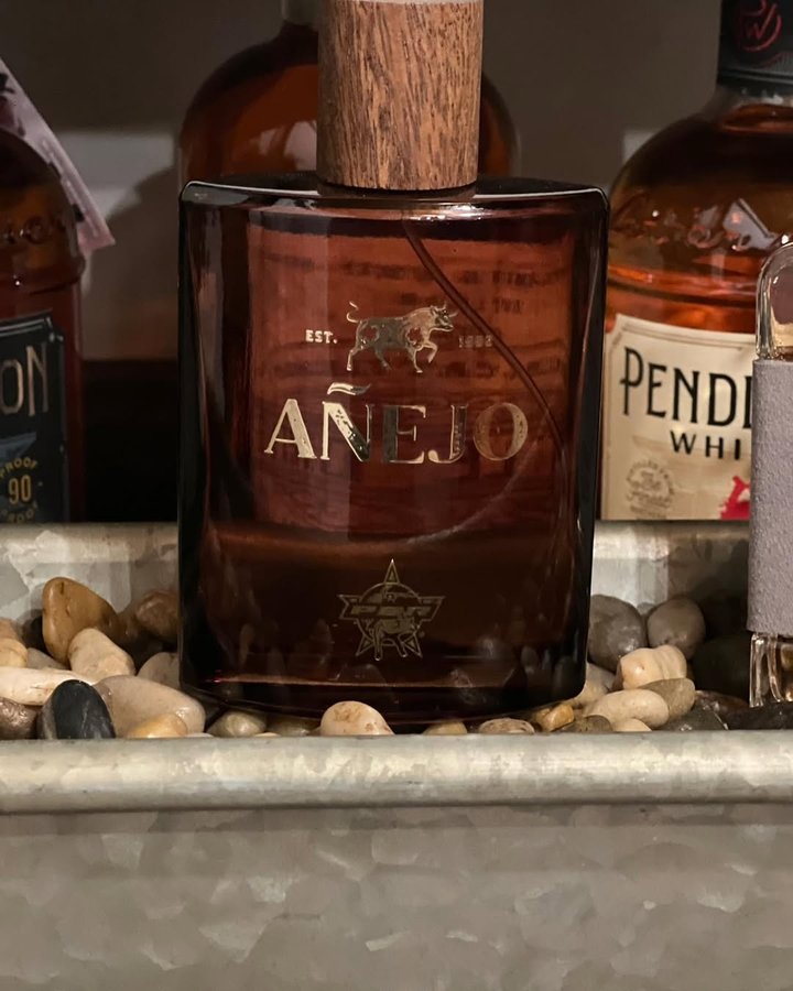 Instagram post by @ironhorsecattle for Tru Western. Caption reads: Great partnership with @truwestern. Been using the....