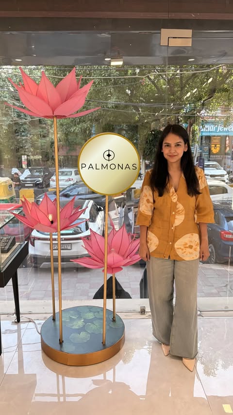 Instagram post by @ranii.diwan for PALMONAS. Caption reads: [...] to my life today. . . . . . . . . #palmonas....