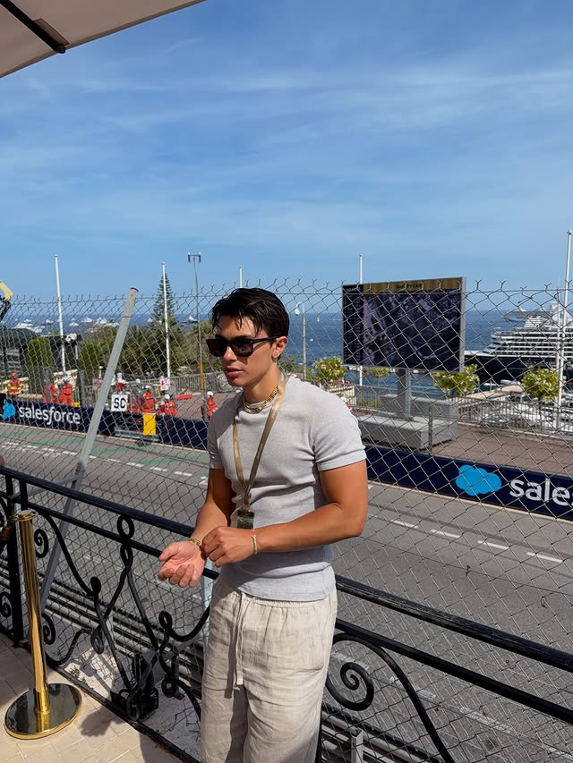 Instagram post by @noahmiguelrz for APM Monaco. Caption reads: Race Mode 🏁 @apmmonaco #grandprix #f1 - anzeige.