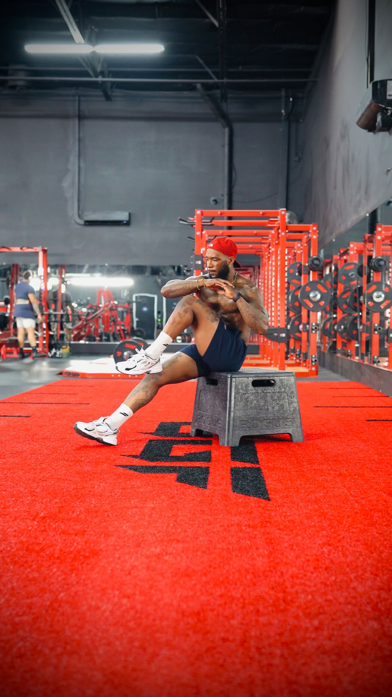 Instagram post by @allways_flamen for Doyoueven. Caption reads: [...] earn that burn! 

Shorts and Socks By:....