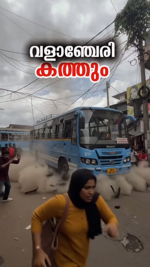 Instagram post by @talkie_malik for Sathya Retail. Caption reads: വളാഞ്ചേരി കത്തും ‼️😳 @nammudesathya.retail....