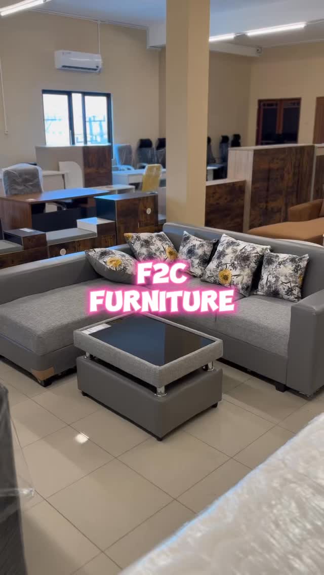 Instagram post by @mungkalrasa for F2C Furniture. Caption reads: LANGSUNG DARI PABRIK 👀
.
@f2c.furniture 
📍Jl. A....